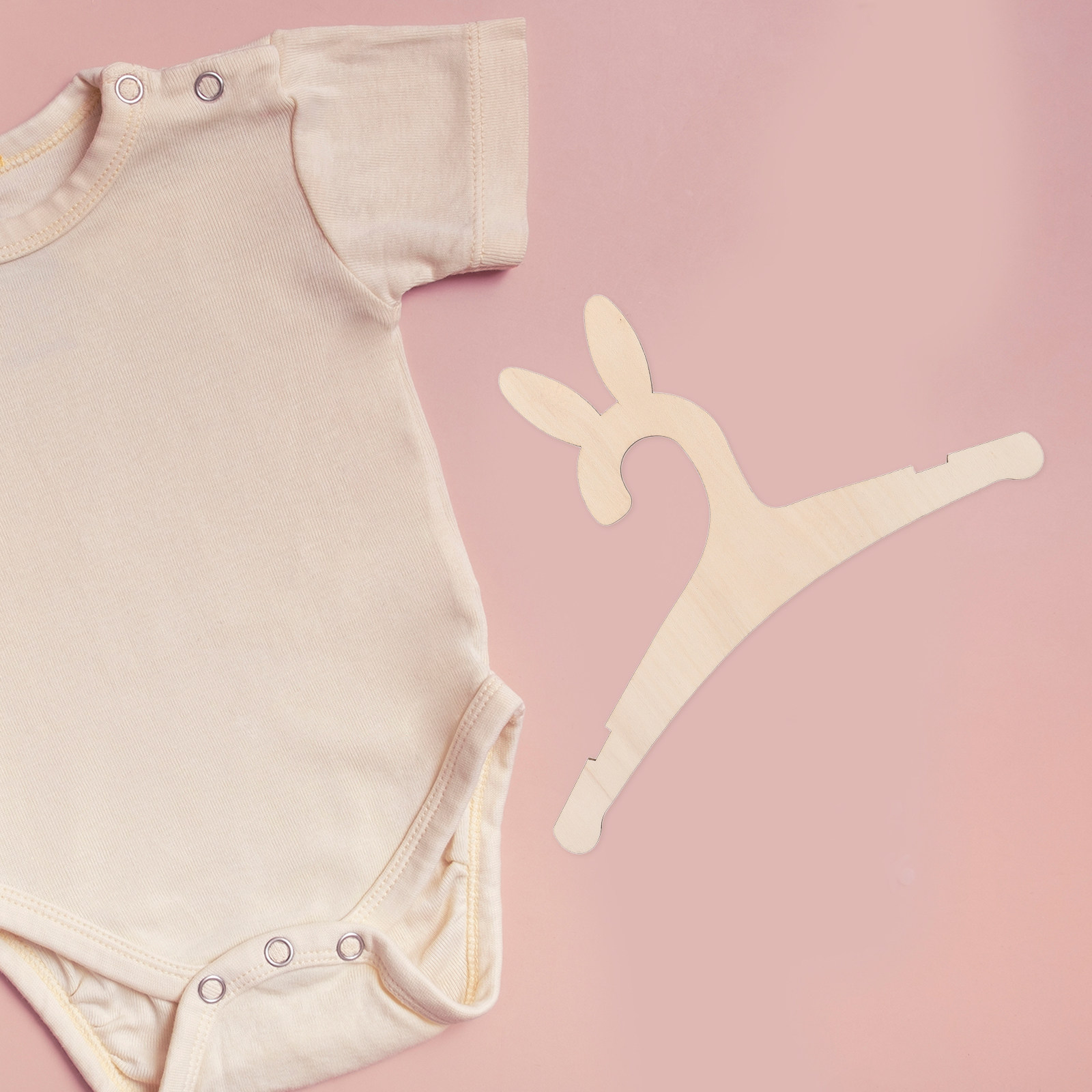 Wooden Baby Clothes Hangers 5  - Baby Clothes 评论和价格