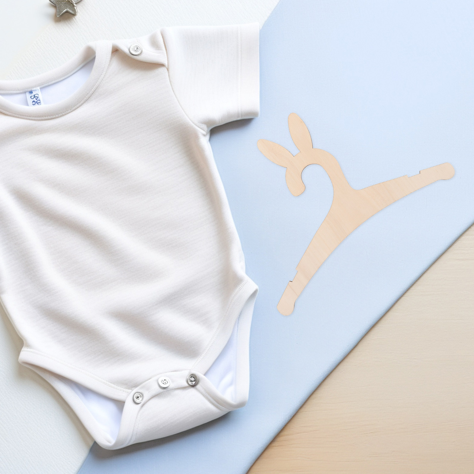 Wooden Baby Clothes Hangers 5  - Baby Clothes 评论和价格